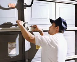 Garage Door Solution Service Jacksonville, FL 904-671-9559 - rep-gdr-16m